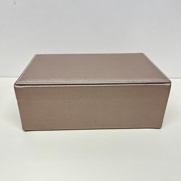 Nanette Lepore Padded Jewelry Box with Mirror - Picture 7 of 10